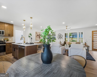 960 Pine Forest Drive Sw - Photo Thumbnail 22