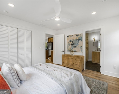 960 Pine Forest Drive Sw - Photo Thumbnail 26