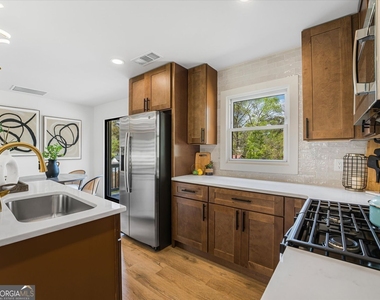 960 Pine Forest Drive Sw - Photo Thumbnail 18