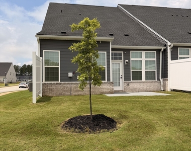 513 Ellwood Lane - Photo Thumbnail 1