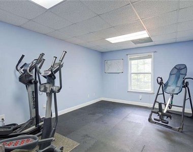 4267 Rivuere Point - Photo Thumbnail 24