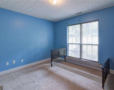 4267 Rivuere Point - Photo Thumbnail 26