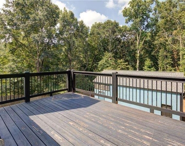 4267 Rivuere Point - Photo Thumbnail 8