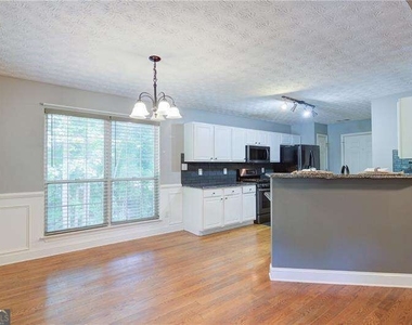 4267 Rivuere Point - Photo Thumbnail 16