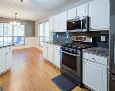 4267 Rivuere Point - Photo Thumbnail 15
