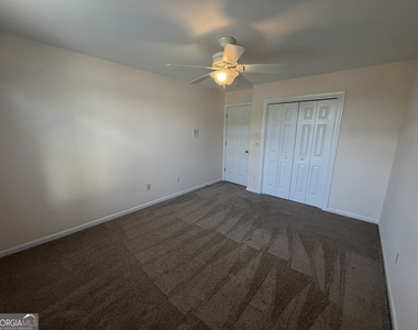 3281 Winthrop Circle - Photo Thumbnail 22
