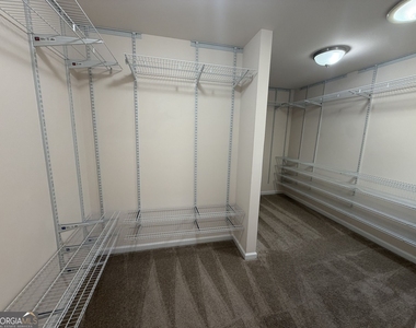 3281 Winthrop Circle - Photo Thumbnail 19