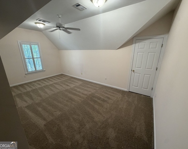 3281 Winthrop Circle - Photo Thumbnail 23
