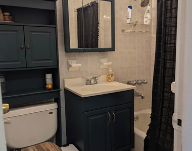 150 Hawthorne Street - Photo Thumbnail 3