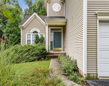 54 Plantation Rd - Photo Thumbnail 11