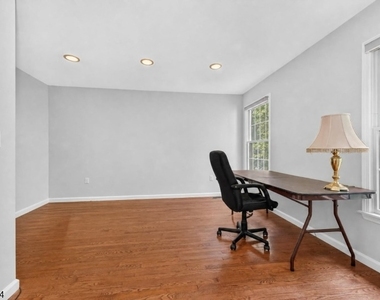 7 Pinehurst Cir - Photo Thumbnail 10