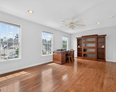 7 Pinehurst Cir - Photo Thumbnail 13
