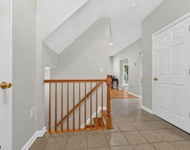 7 Pinehurst Cir - Photo Thumbnail 1