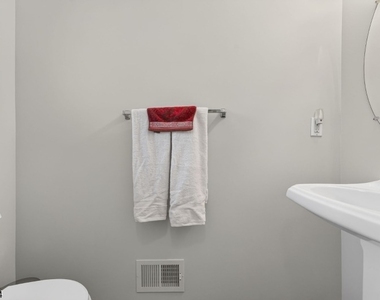7 Pinehurst Cir - Photo Thumbnail 2