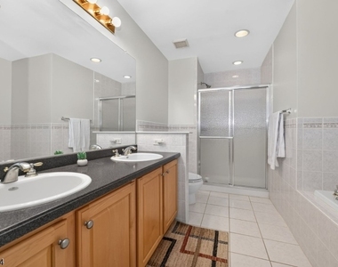 7 Pinehurst Cir - Photo Thumbnail 11