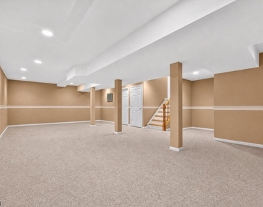 7 Pinehurst Cir - Photo Thumbnail 15