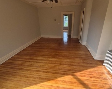 810 Old York Rd - Photo Thumbnail 13