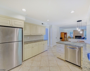 152 Woolf Rd - Photo Thumbnail 3