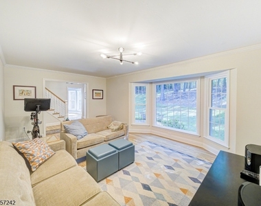 152 Woolf Rd - Photo Thumbnail 11
