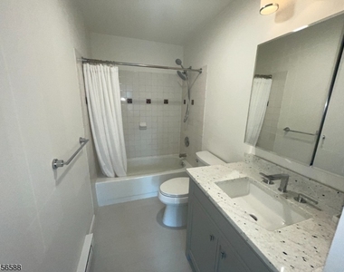 6 E Blackwell St - Photo Thumbnail 10