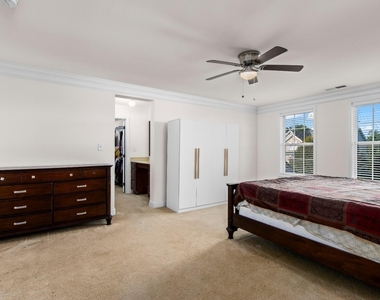 5 Pfrommer Ave - Photo Thumbnail 13