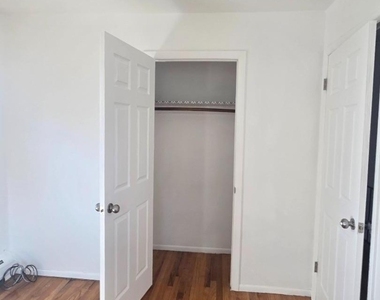 16 W Sterling St - Photo Thumbnail 26