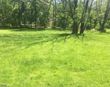 424 White Oak Ridge Rd - Photo Thumbnail 2