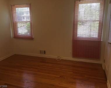 424 White Oak Ridge Rd - Photo Thumbnail 11