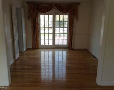 424 White Oak Ridge Rd - Photo Thumbnail 7