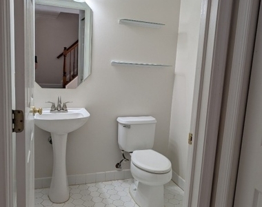 9 Prescott Ct - Photo Thumbnail 10