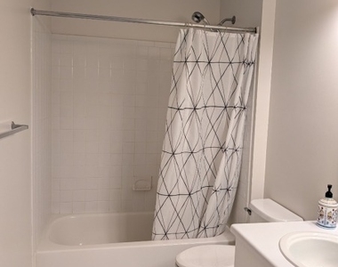 9 Prescott Ct - Photo Thumbnail 16