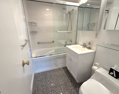 777 Springfield Ave - Photo Thumbnail 5