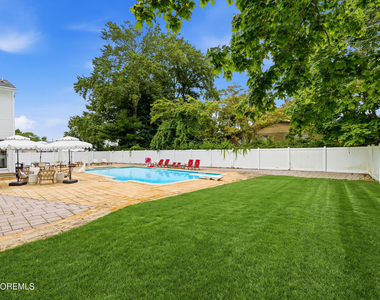 304 Monmouth Road - Photo Thumbnail 39