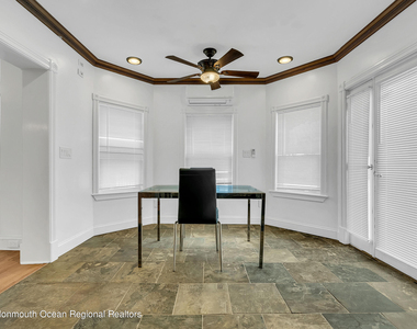 370 W Park Avenue - Photo Thumbnail 15
