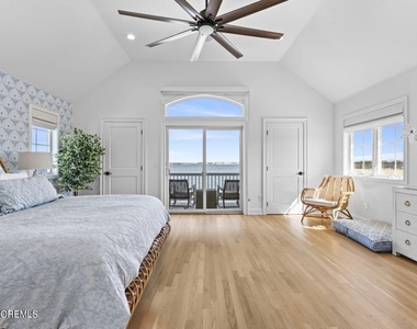 1 Pershing Boulevard - Photo Thumbnail 34