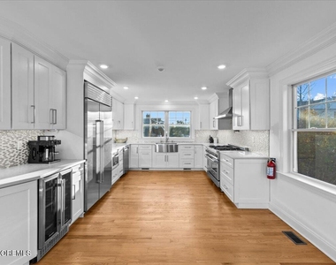 382 Western Avenue - Photo Thumbnail 11