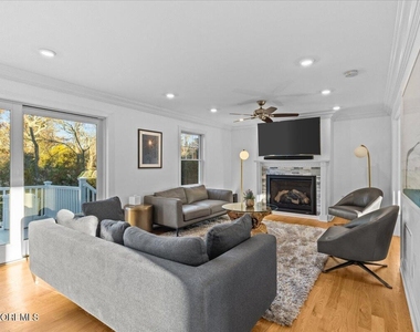 382 Western Avenue - Photo Thumbnail 9
