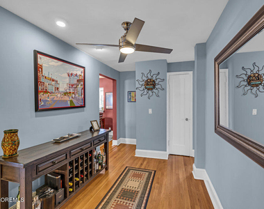 400 Deal Lake Drive - Photo Thumbnail 6