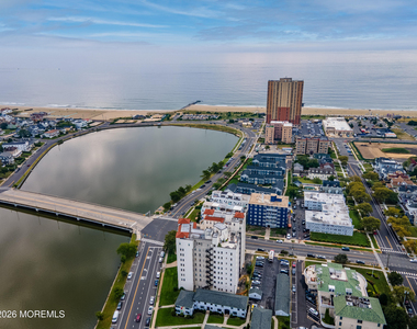 400 Deal Lake Drive - Photo Thumbnail 36