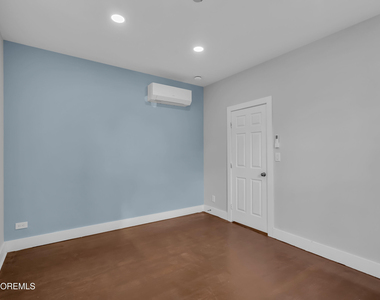 922 4th Avenue - Photo Thumbnail 3