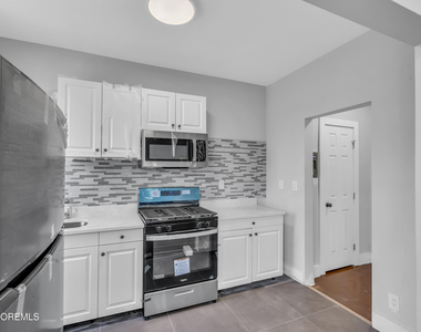 922 4th Avenue - Photo Thumbnail 10