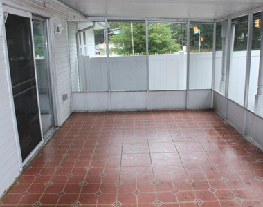 254 Admiral Avenue - Photo Thumbnail 11