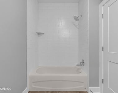33 Union Avenue - Photo Thumbnail 36