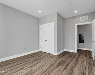 33 Union Avenue - Photo Thumbnail 22