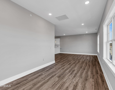 33 Union Avenue - Photo Thumbnail 19
