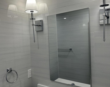 208 16th Avenue - Photo Thumbnail 7