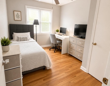 162 Seabreeze Way - Photo Thumbnail 10