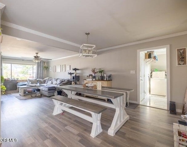 786 Nebraska Avenue - Photo Thumbnail 4
