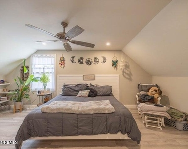786 Nebraska Avenue - Photo Thumbnail 13