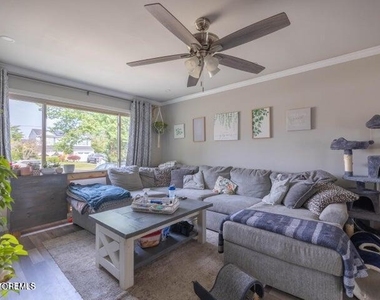 786 Nebraska Avenue - Photo Thumbnail 7